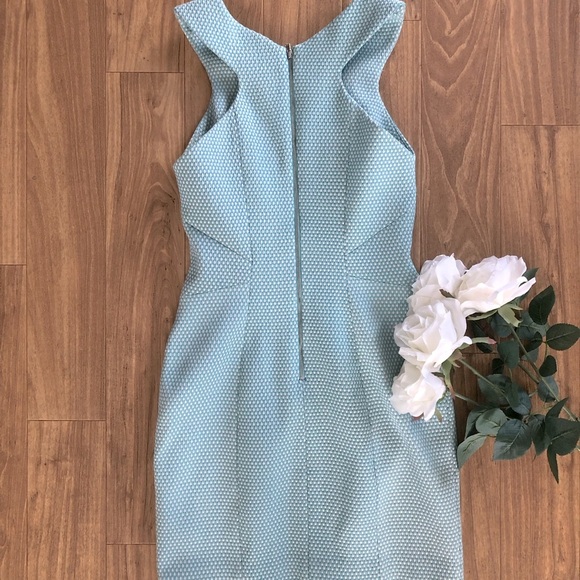 Yoana Barachi Open Chest Sexy Dress - Picture 3 of 5